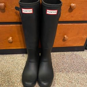 Size 10 Hunter Rain Boots (tall) -Matte Black